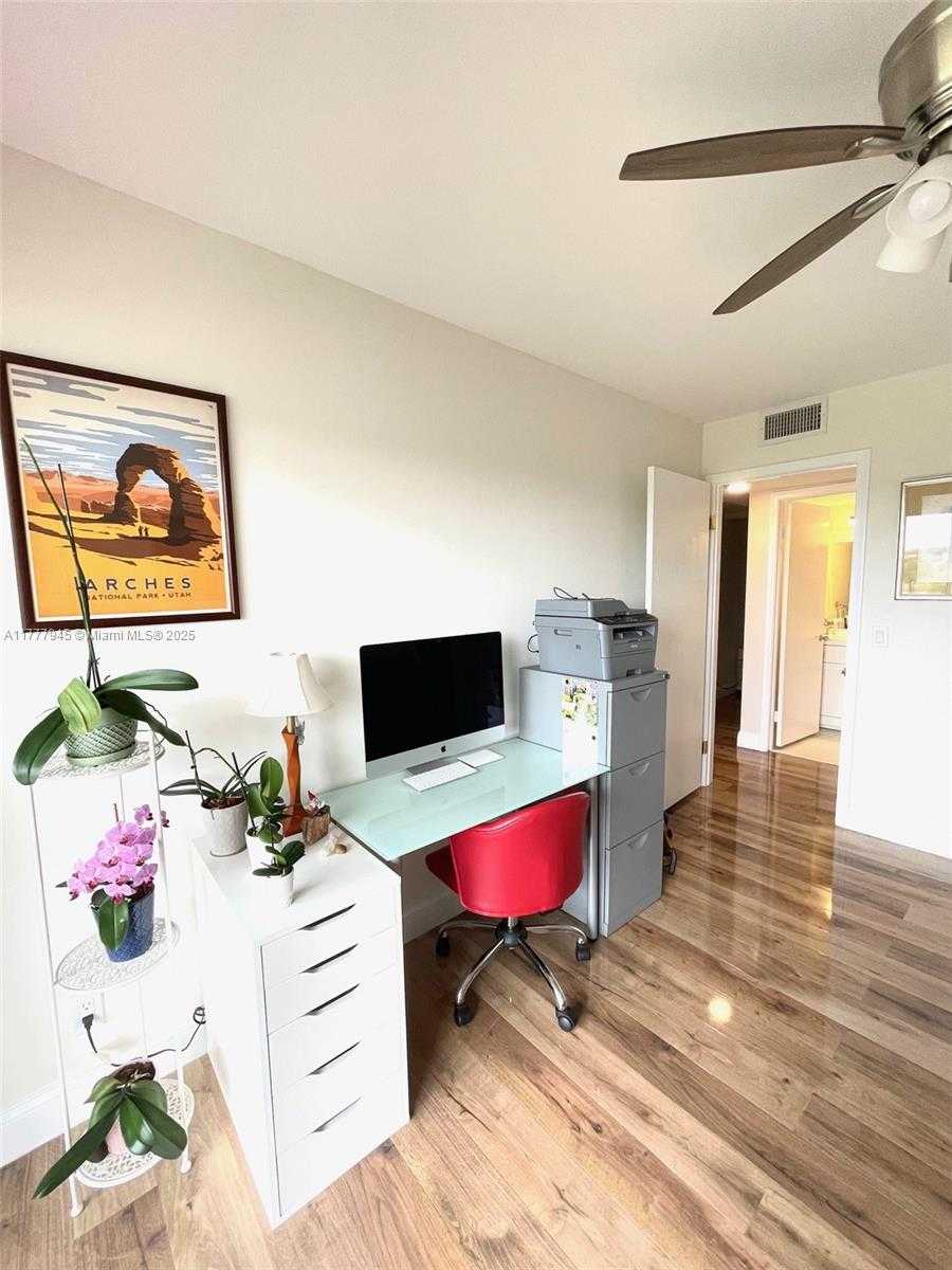 Small Image of 13250 SOUTH WEST 4TH CT #405G, Pembroke Pines Number 14