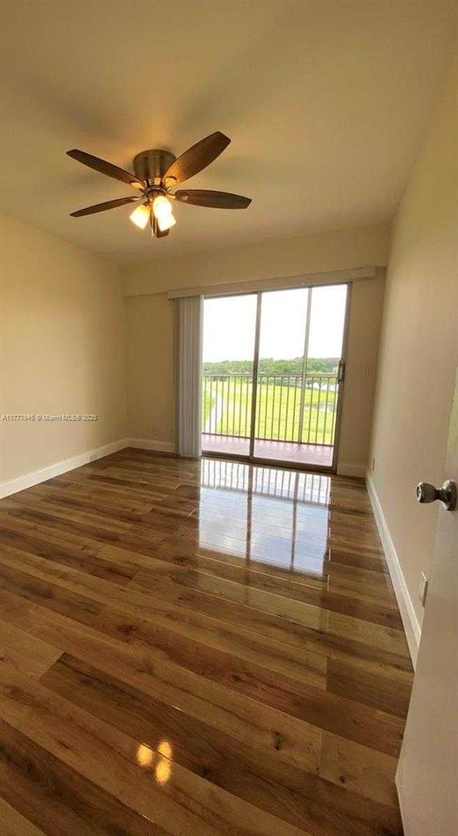 Small Image of 13250 SOUTH WEST 4TH CT #405G, Pembroke Pines Number 16