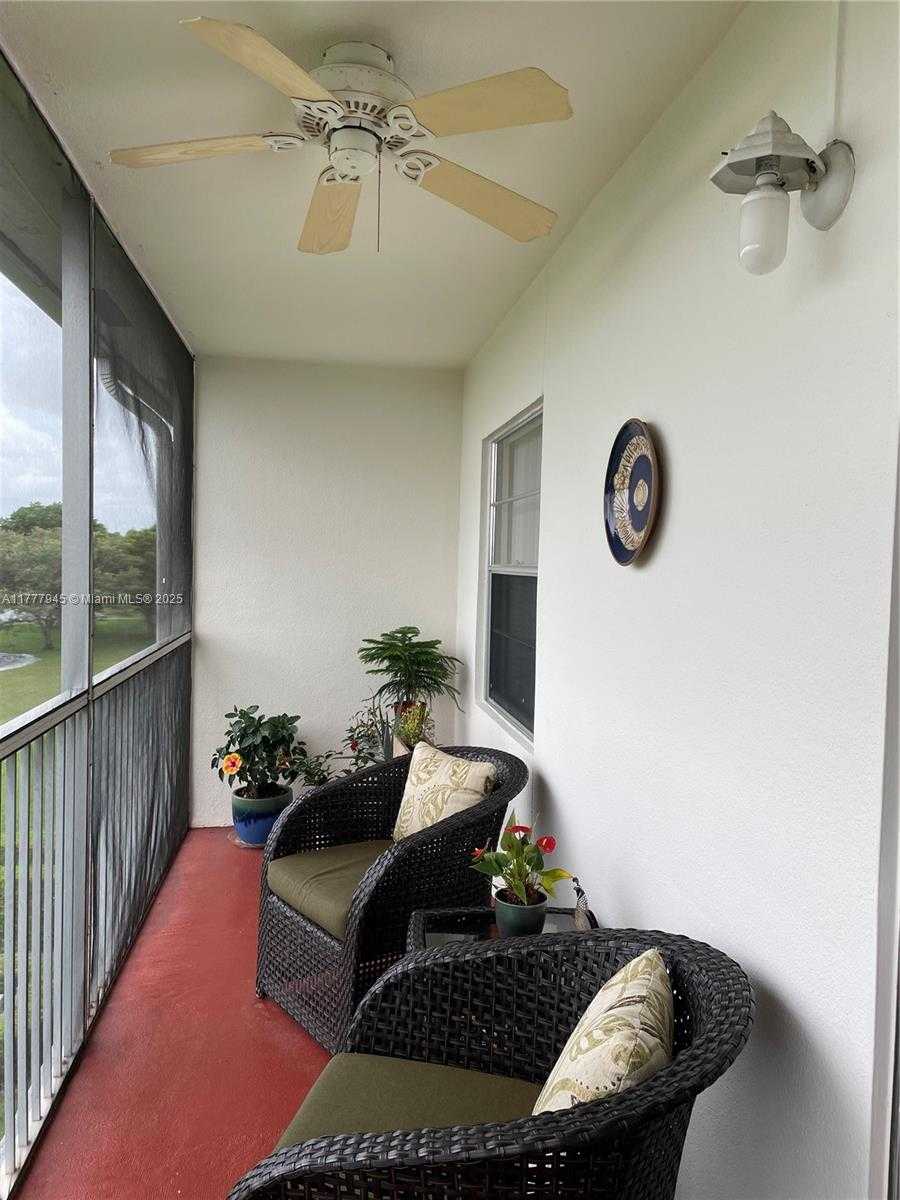 Small Image of 13250 SOUTH WEST 4TH CT #405G, Pembroke Pines Number 22
