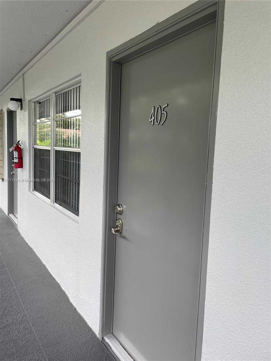 Small Image of 13250 SOUTH WEST 4TH CT #405G, Pembroke Pines Number 23
