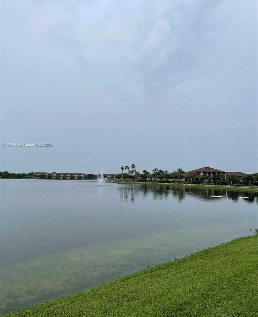 Small Image of 13250 SOUTH WEST 4TH CT #405G, Pembroke Pines Number 29