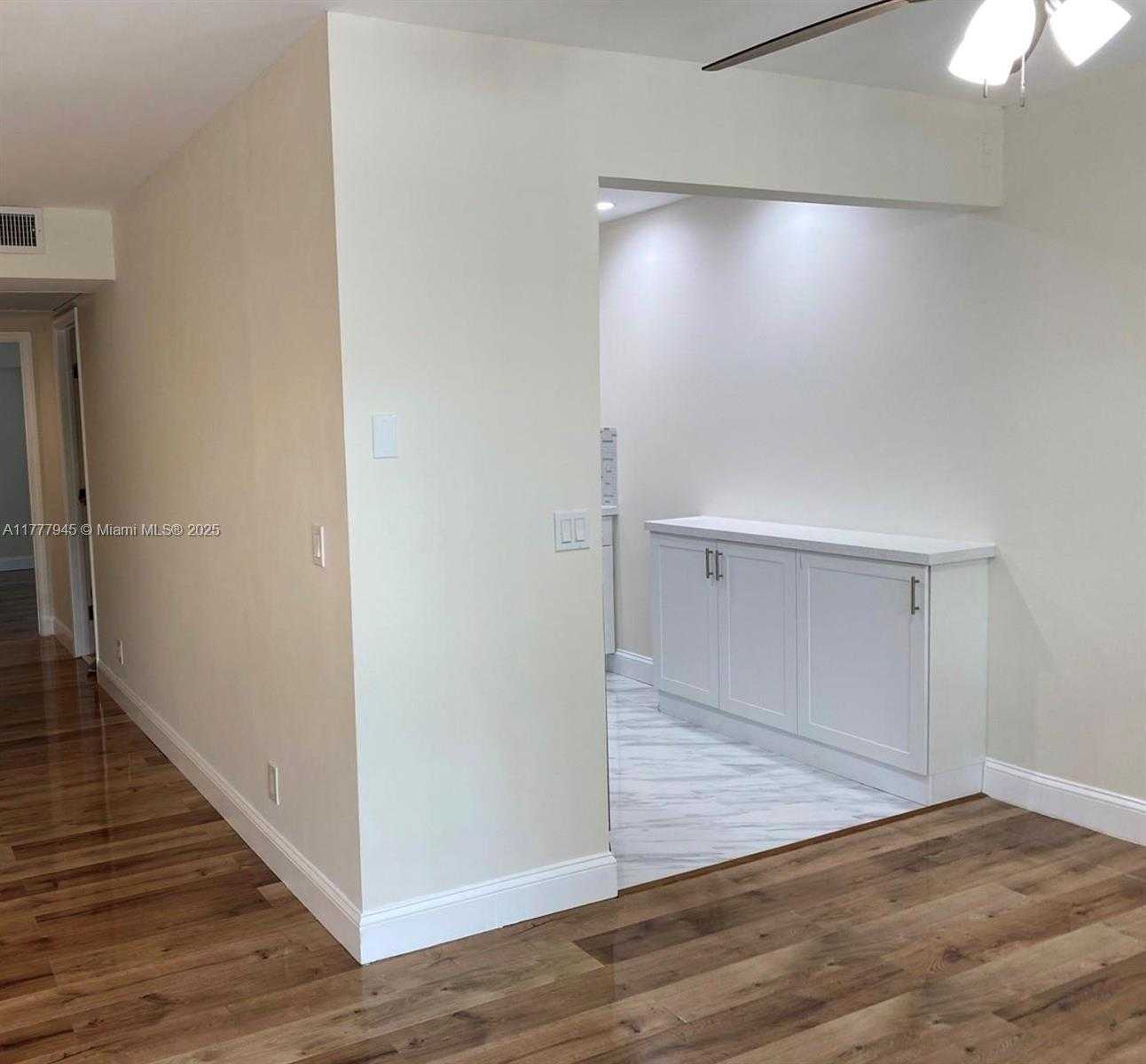 Small Image of 13250 SOUTH WEST 4TH CT #405G, Pembroke Pines Number 7