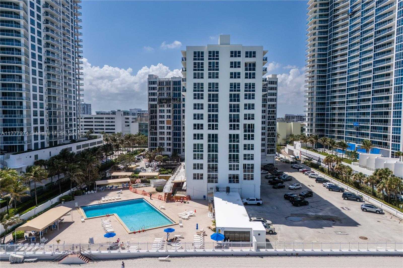 Small Image of 3505 SOUTH OCEAN DR #203, Hollywood Number 4