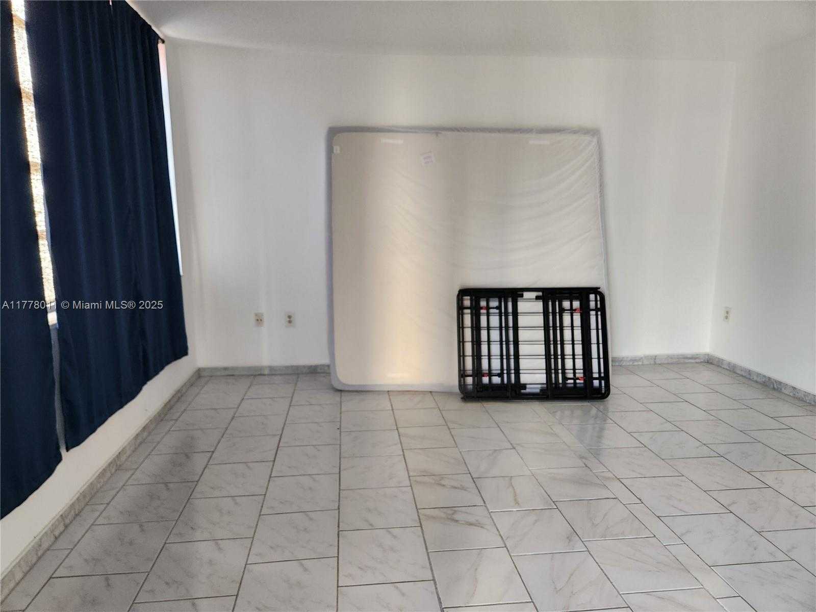 Small Image of 1750 NORTH EAST 191ST ST #626-4, Miami Number 17