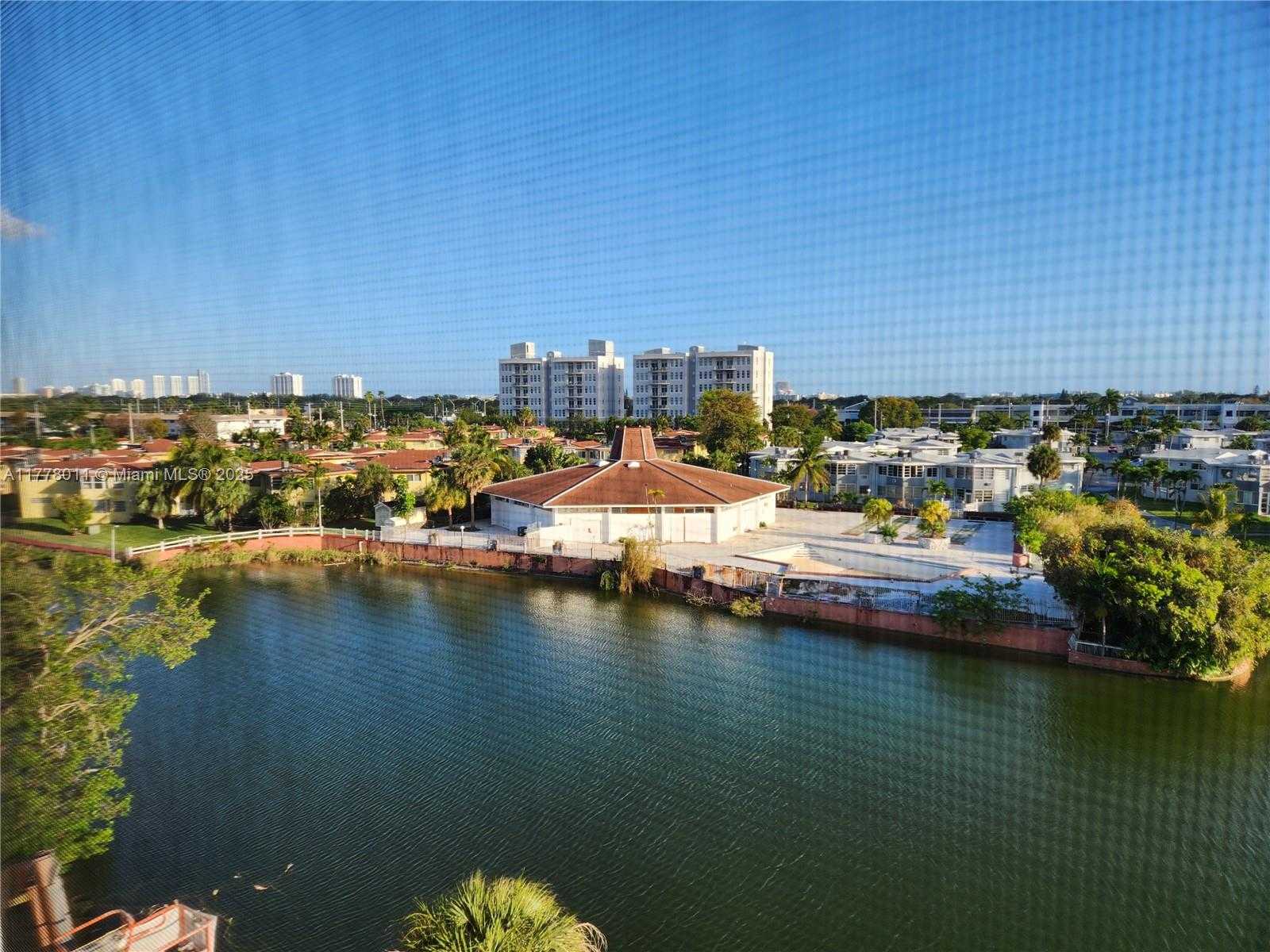 Small Image of 1750 NORTH EAST 191ST ST #626-4, Miami Number 6