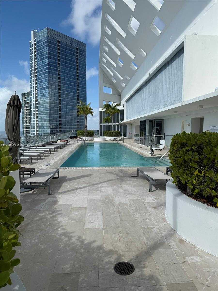 Small Image of 1300 BRICKELL BAY DR #2710, Miami Number 18
