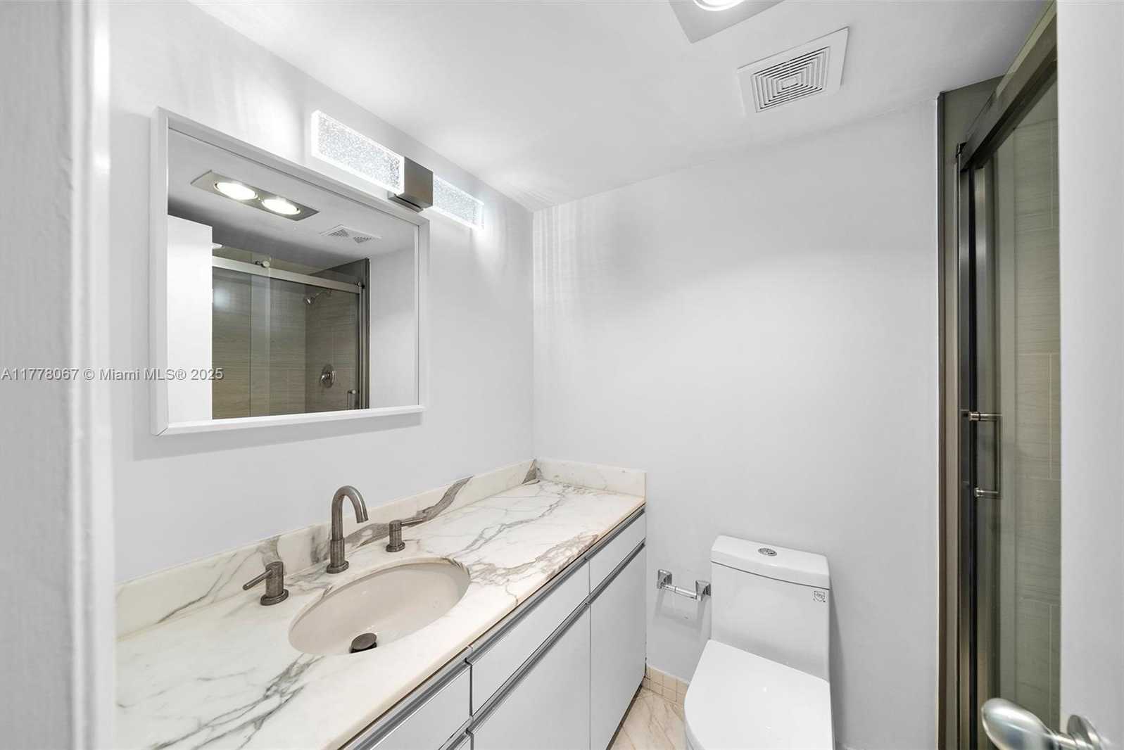 Small Image of 9 ISLAND AVE #710, Miami Beach Number 14