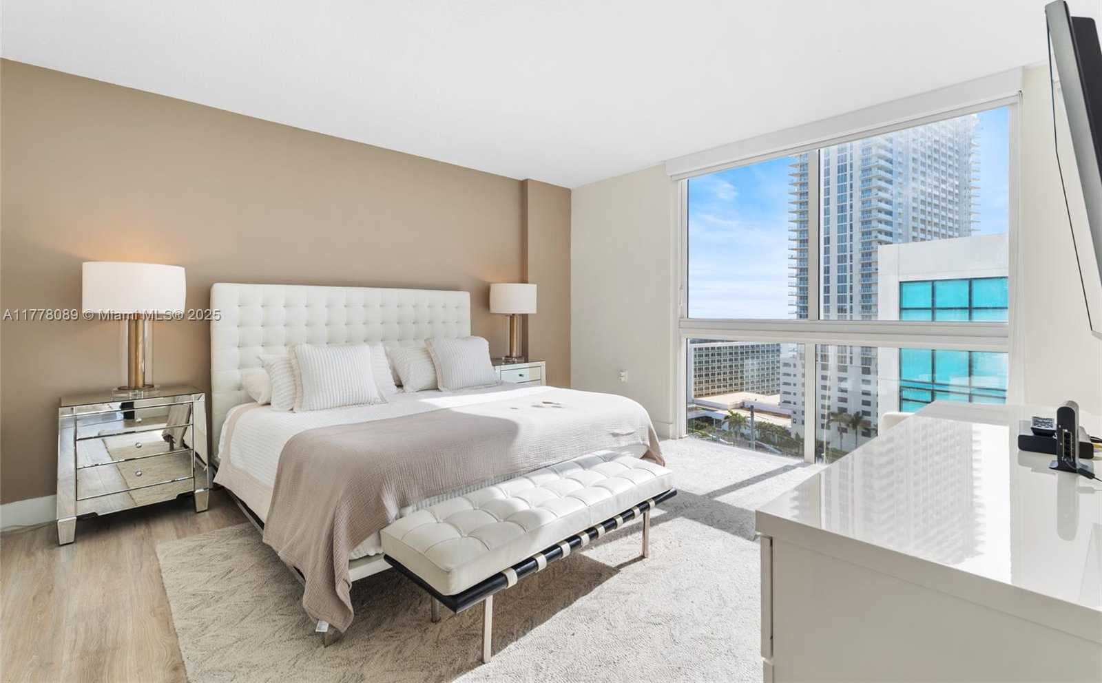 Small Image of 150 Sunny Isles Blvd, Sunny Isles Beach, FL 33160, USA Number 11