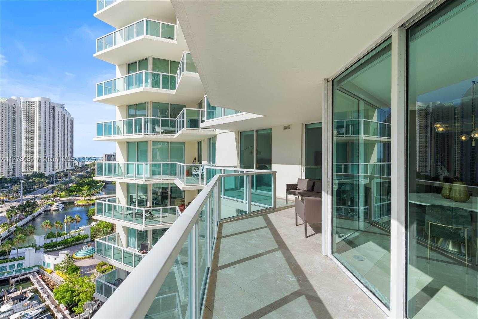 Small Image of 150 Sunny Isles Blvd, Sunny Isles Beach, FL 33160, USA Number 21