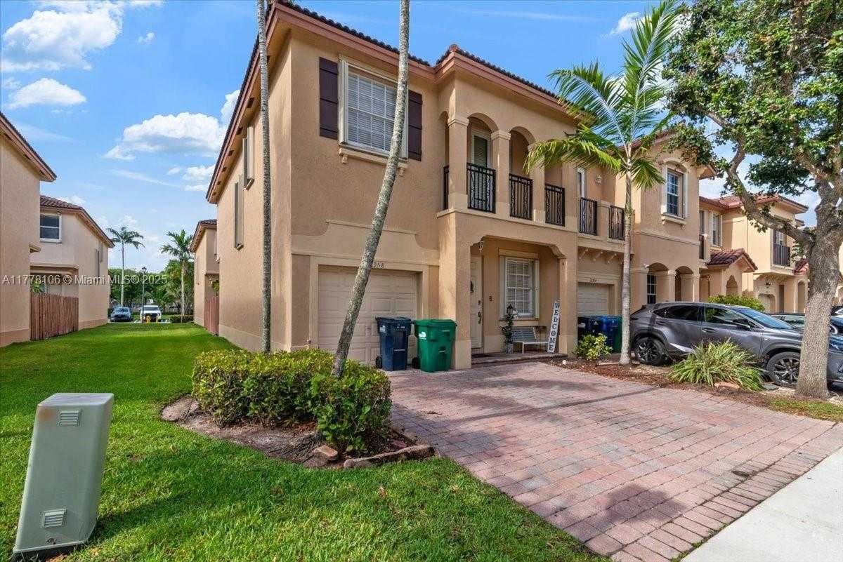 Small Image of 12958 SOUTH WEST 135TH ST #12958, Miami Number 2