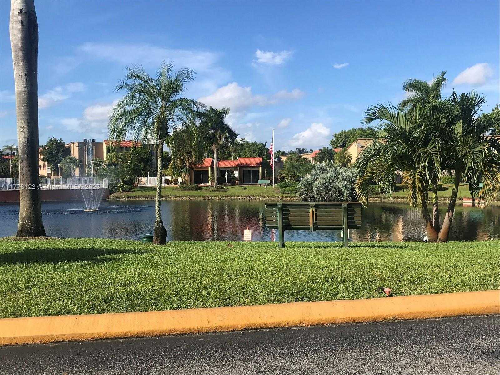 Small Image of 5112 NORTH WEST 79 AVE #201, Doral Number 2