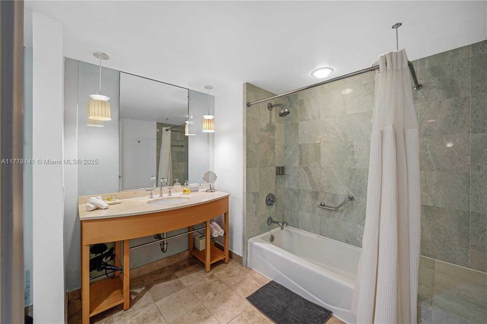 Small Image of 18683 COLLINS AVE #2006, Sunny Isles Beach Number 8