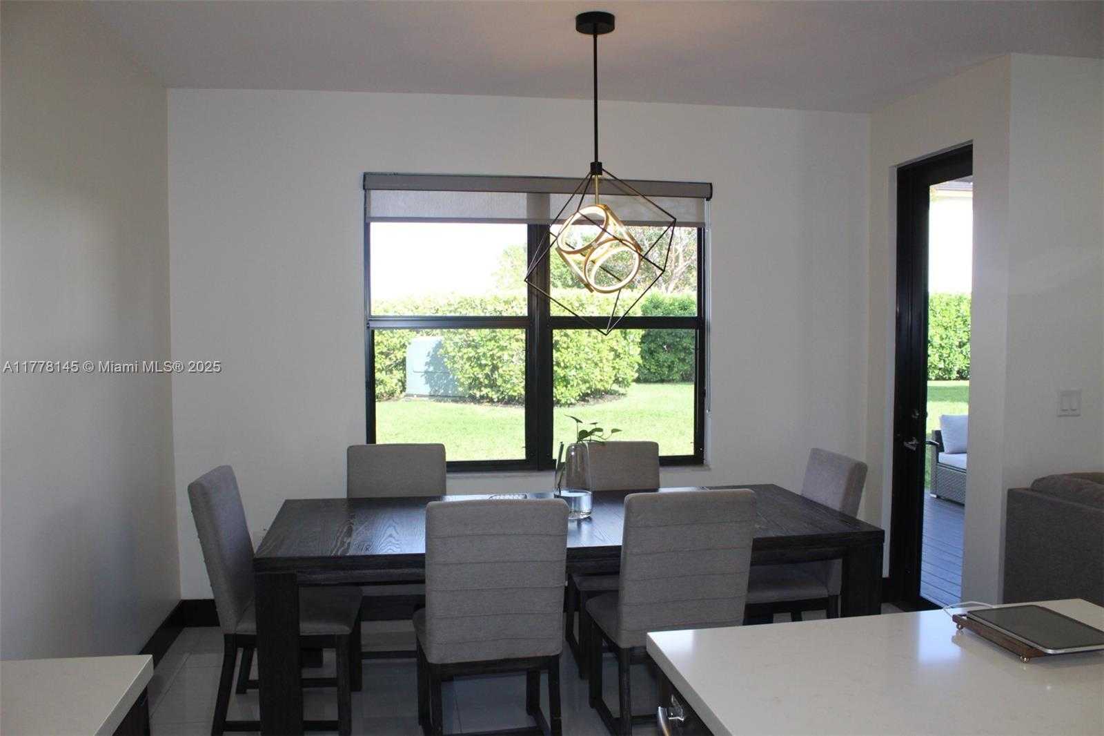Small Image of 15481 NORTH WEST 91ST CT, Miami Lakes Number 11