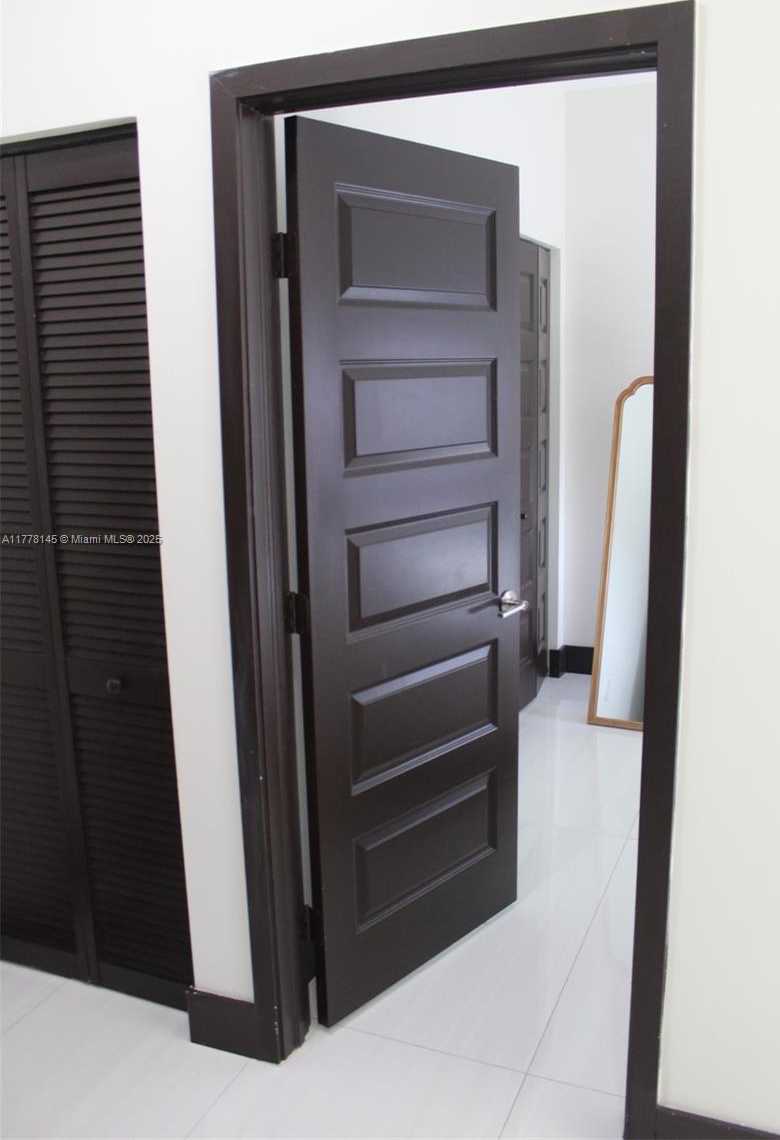 Small Image of 15481 NORTH WEST 91ST CT, Miami Lakes Number 29