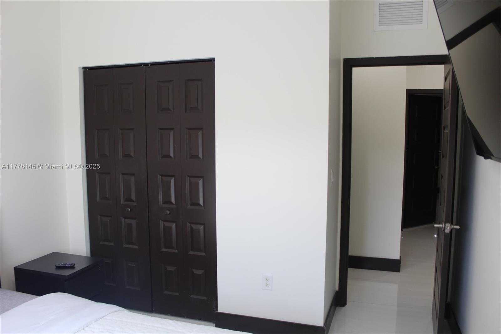 Small Image of 15481 NORTH WEST 91ST CT, Miami Lakes Number 31