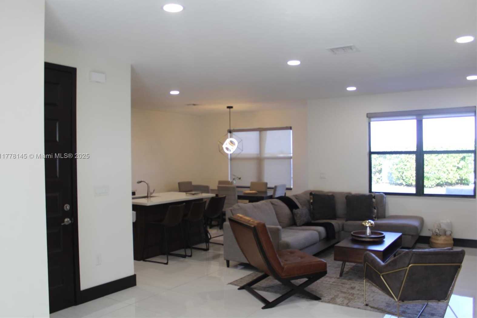 Small Image of 15481 NORTH WEST 91ST CT, Miami Lakes Number 4
