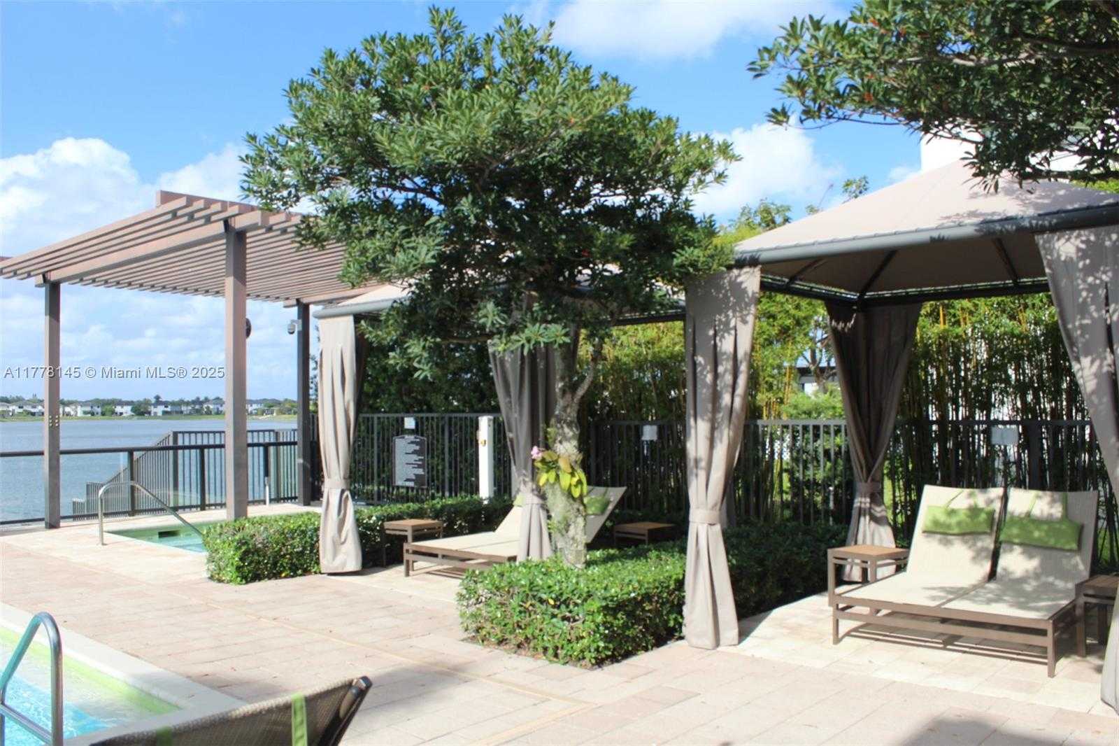Small Image of 15481 NORTH WEST 91ST CT, Miami Lakes Number 63