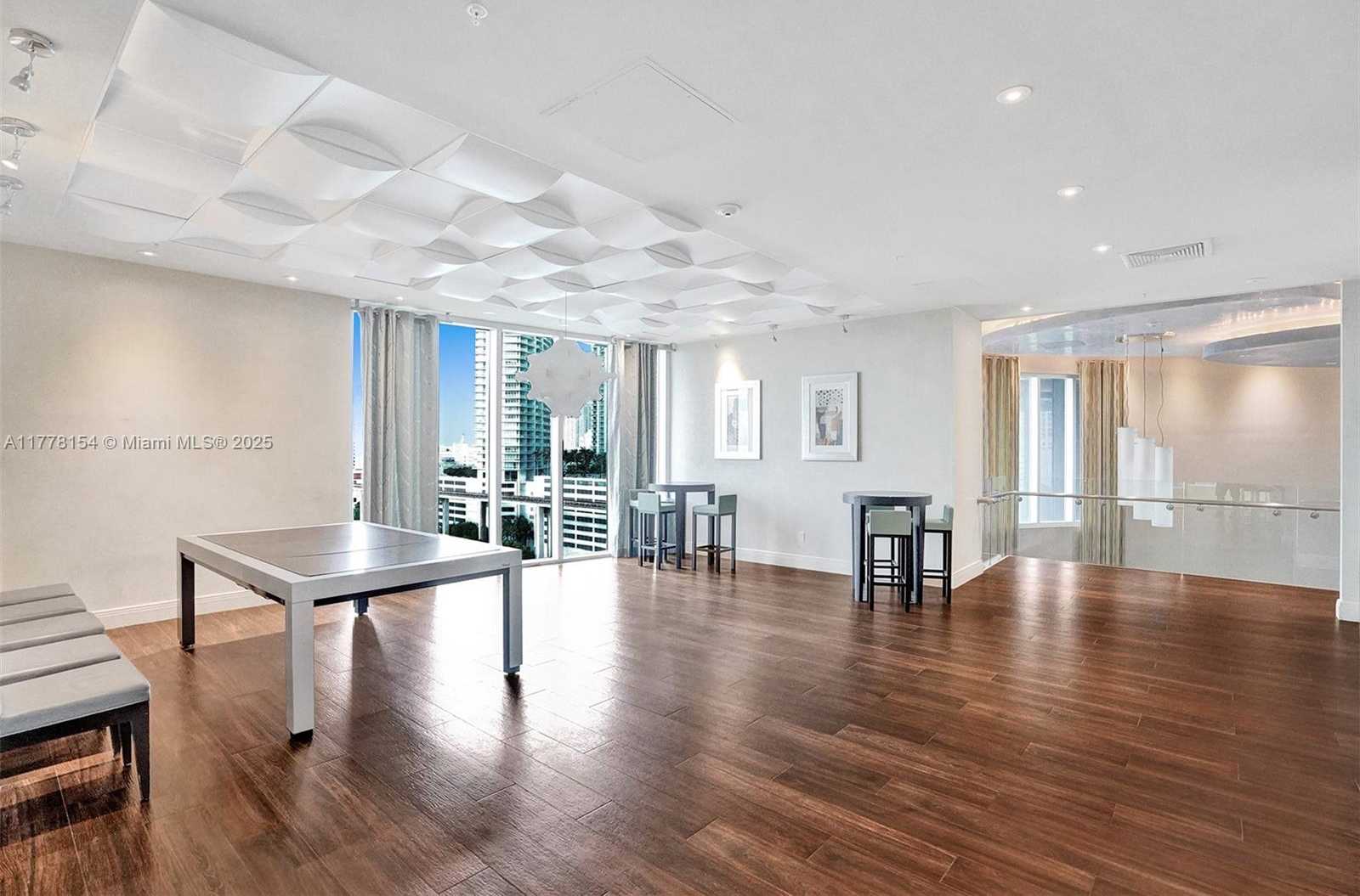 Small Image of 185 SOUTH WEST 7TH ST #1708, Miami Number 29