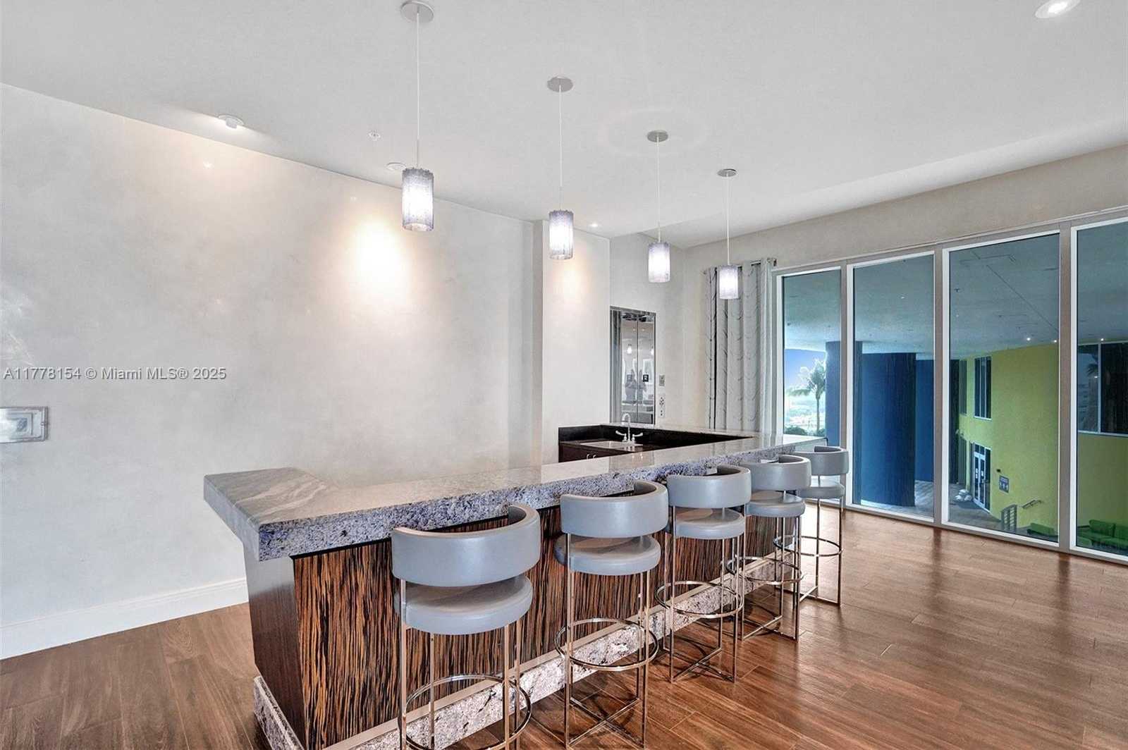 Small Image of 185 SOUTH WEST 7TH ST #1708, Miami Number 30