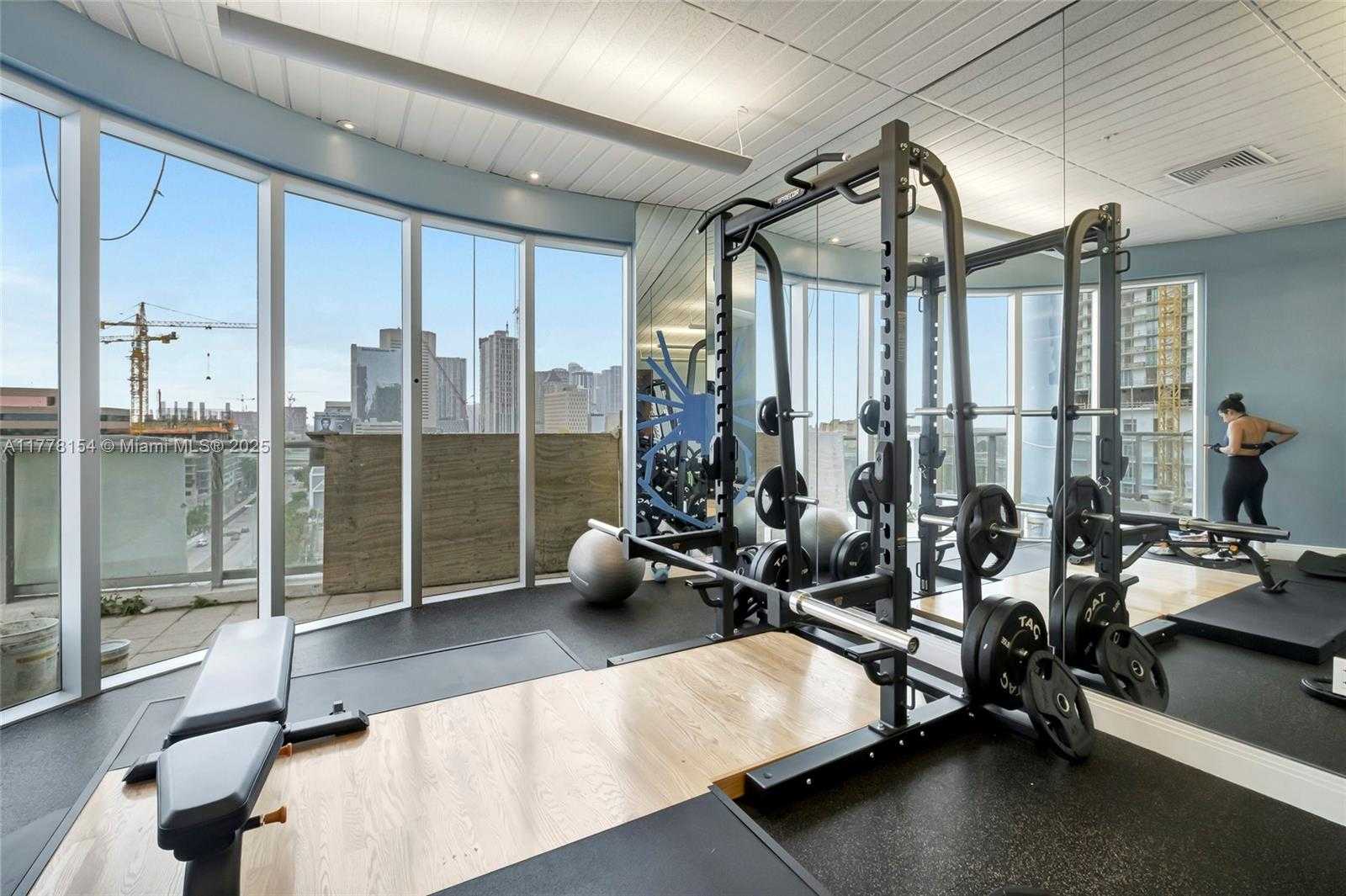 Small Image of 185 SOUTH WEST 7TH ST #1708, Miami Number 34