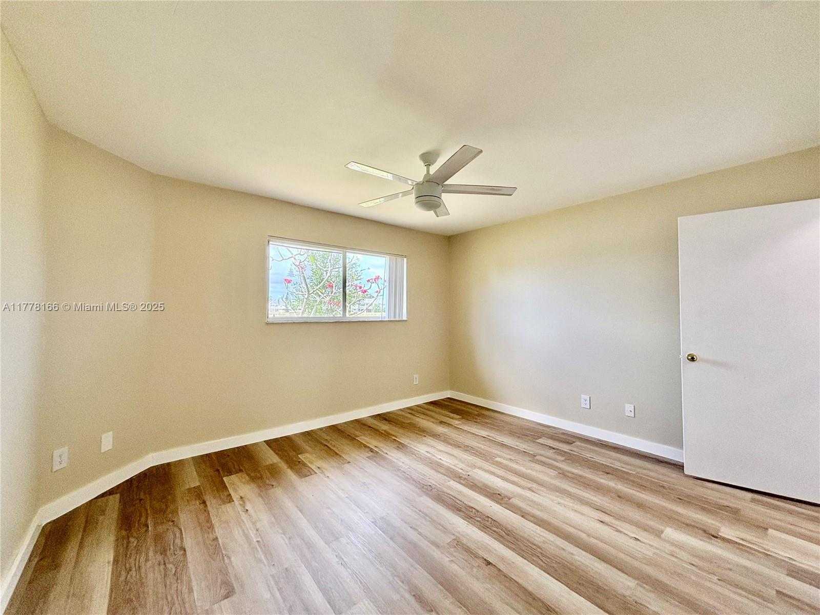 Small Image of 3449 NORTH WEST 44TH ST #101, Oakland Park Number 11