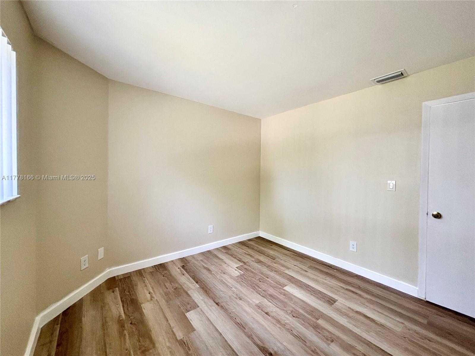 Small Image of 3449 NORTH WEST 44TH ST #101, Oakland Park Number 20