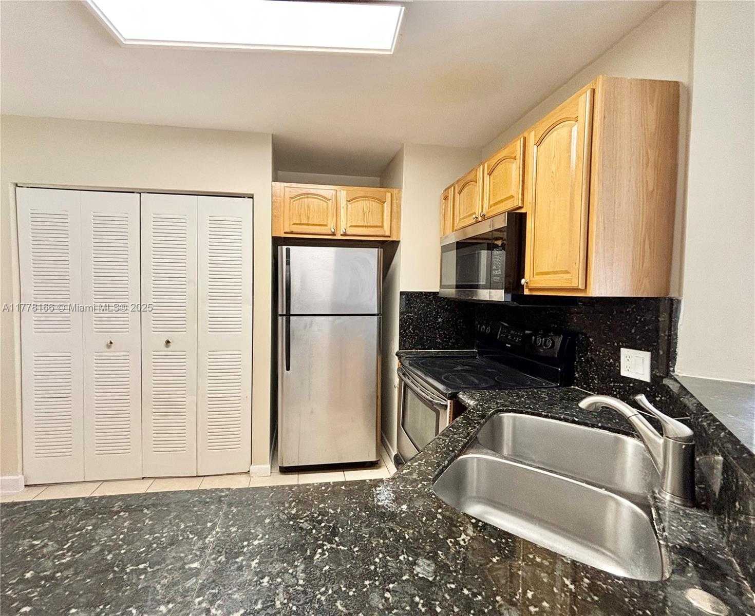 Small Image of 3449 NORTH WEST 44TH ST #101, Oakland Park Number 8