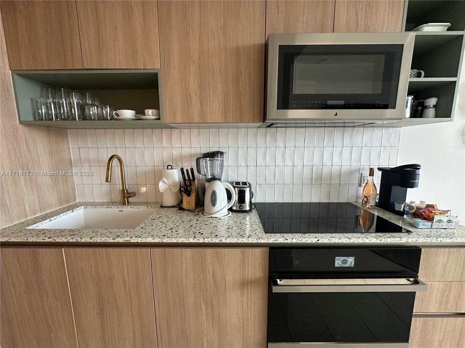 Small Image of 159 NORTH EAST 6ST STREET #3707, Miami Number 12