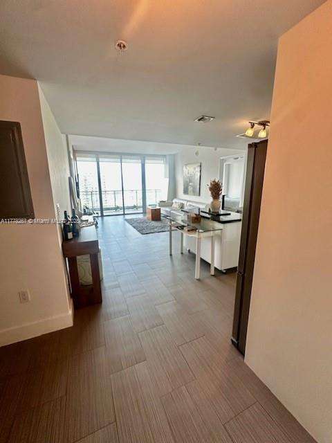 Small Image of 92 SOUTH WEST 3RD ST #4703, Miami Number 3