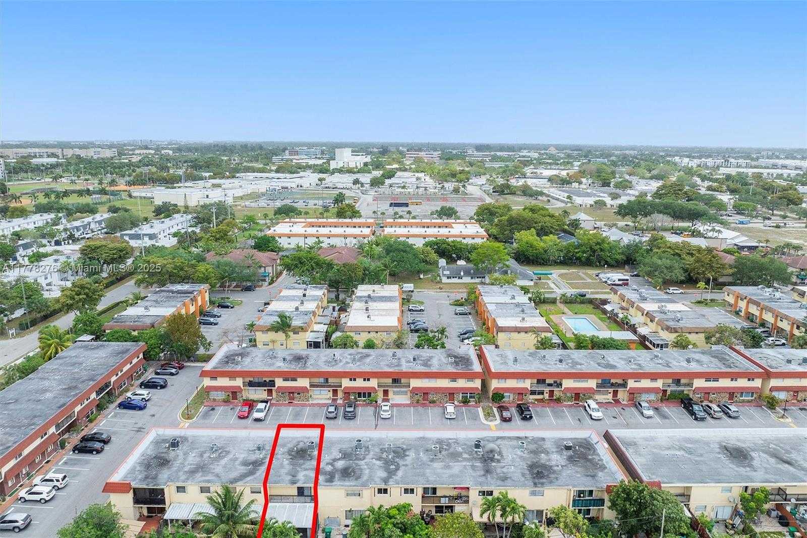 Small Image of 6668 SOUTH WEST 41ST PL #29, Davie Number 34