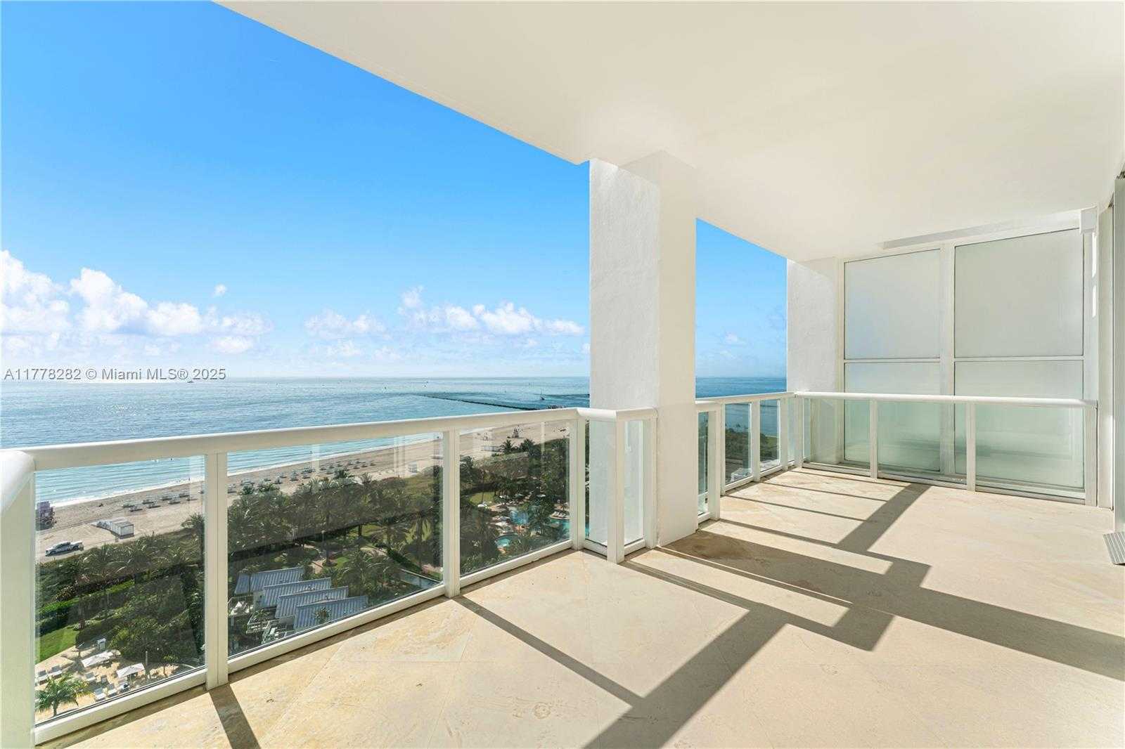 Small Image of 50 SOUTH POINTE DR #1601, Miami Beach Number 19