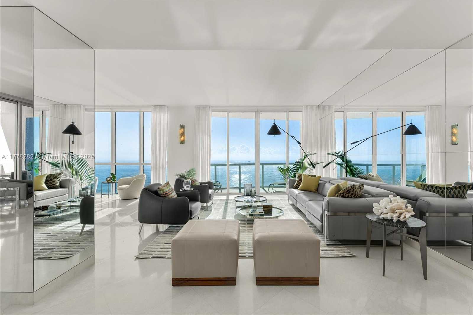 Small Image of 50 SOUTH POINTE DR #1601, Miami Beach Number 2