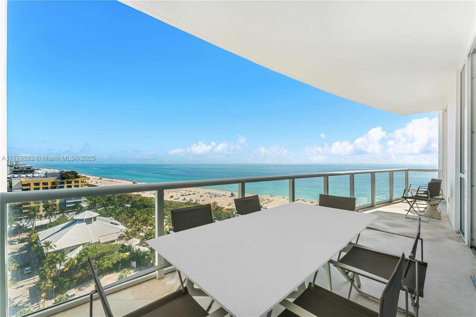 Small Image of 50 SOUTH POINTE DR #1601, Miami Beach Number 9