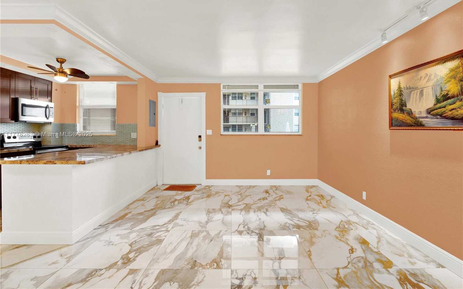 Small Image of 1811 JEFFERSON ST #209, Hollywood Number 12