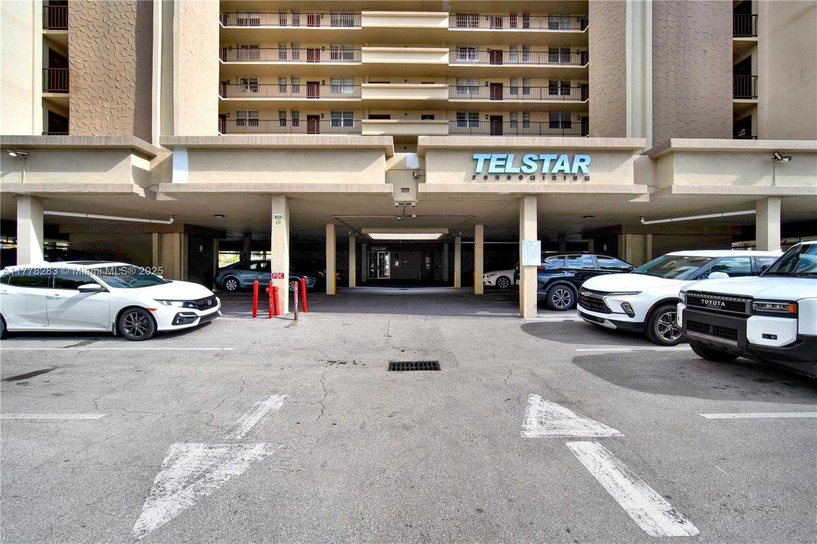 Small Image of 1811 JEFFERSON ST #209, Hollywood Number 4