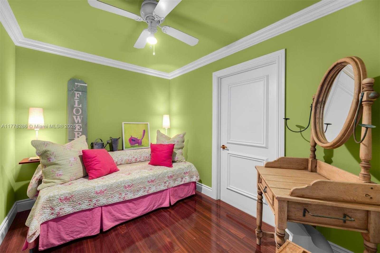 Small Image of 10225 COLLINS AVE #2004, Bal Harbour Number 14