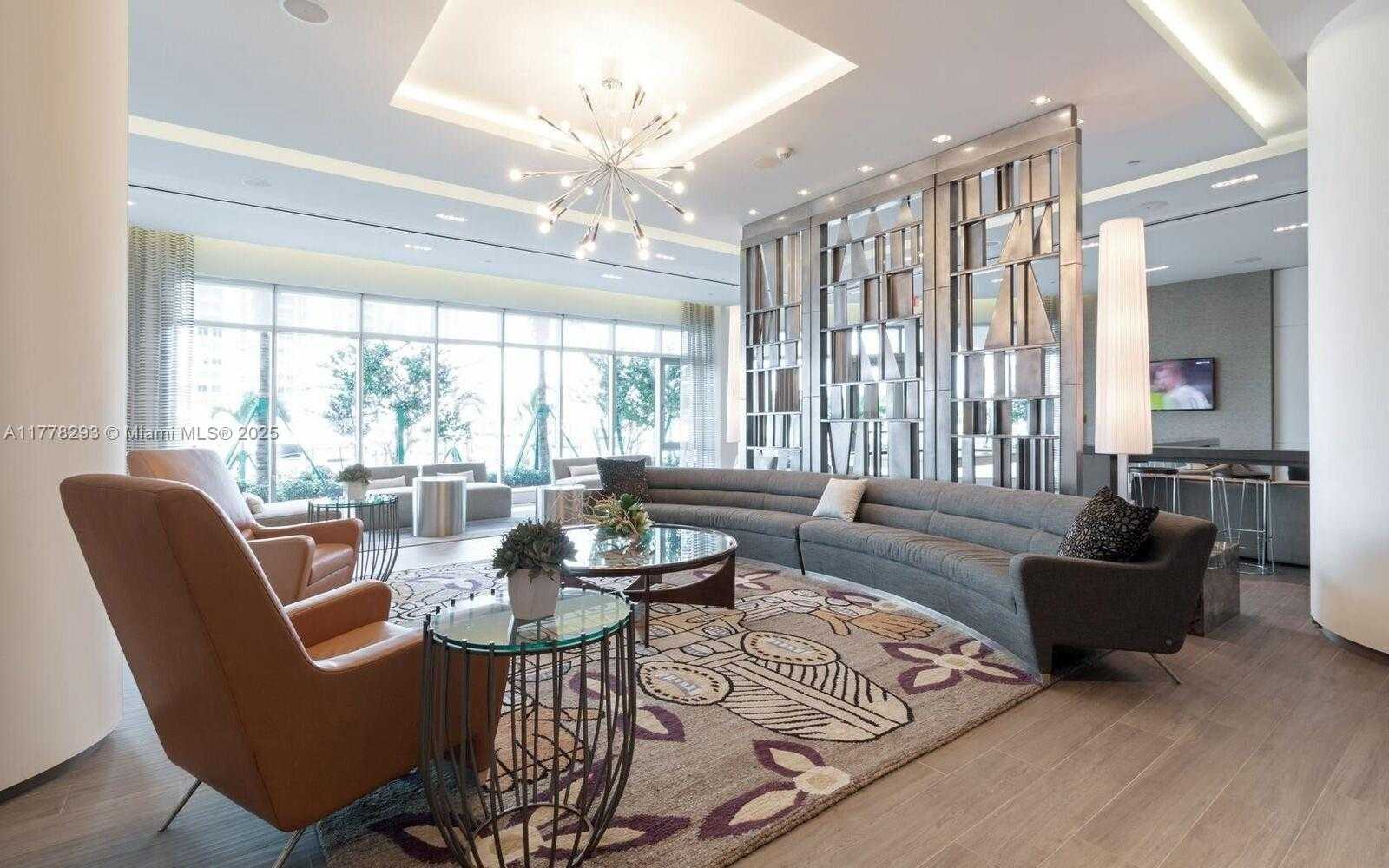 Small Image of 17111 BISCAYNE BLVD #204, North Miami Beach Number 18