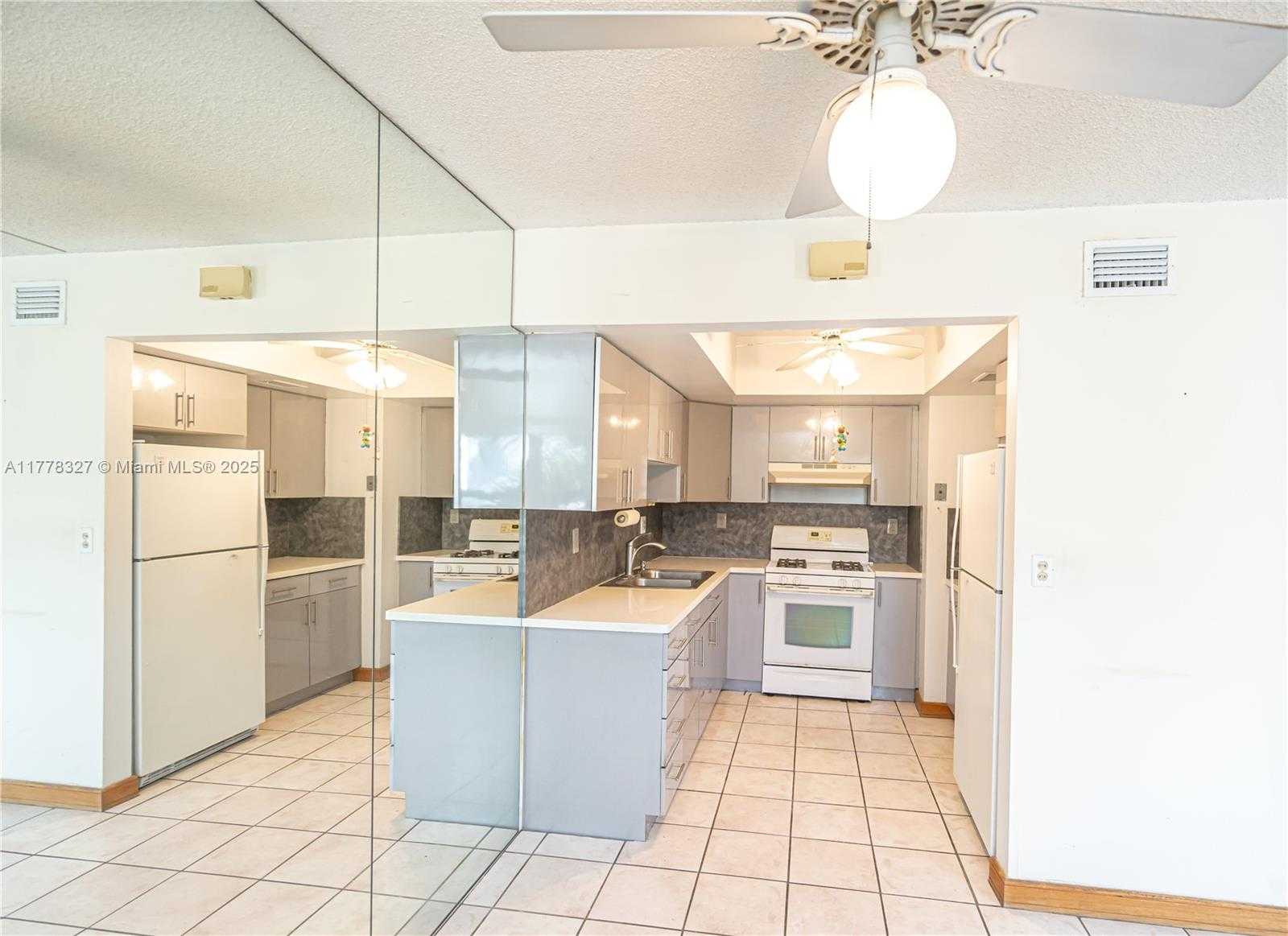 Small Image of 11467 SOUTH WEST 109TH RD #7D, Miami Number 17