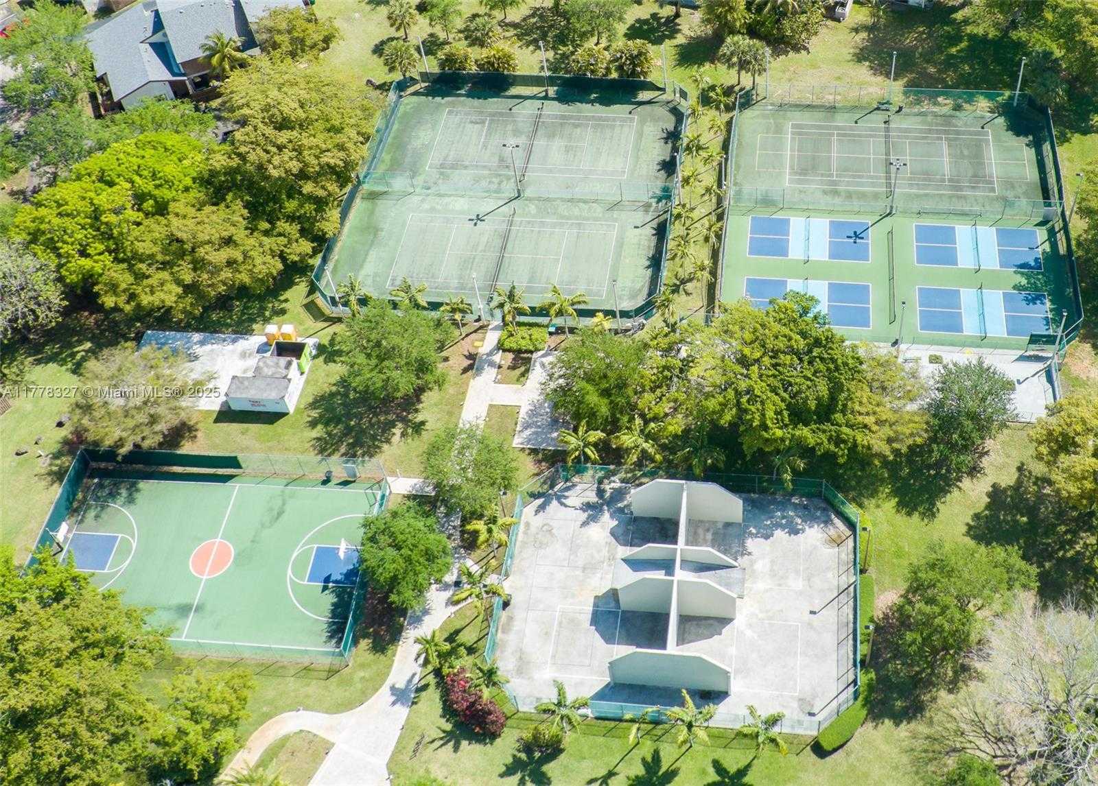 Small Image of 11467 SOUTH WEST 109TH RD #7D, Miami Number 32