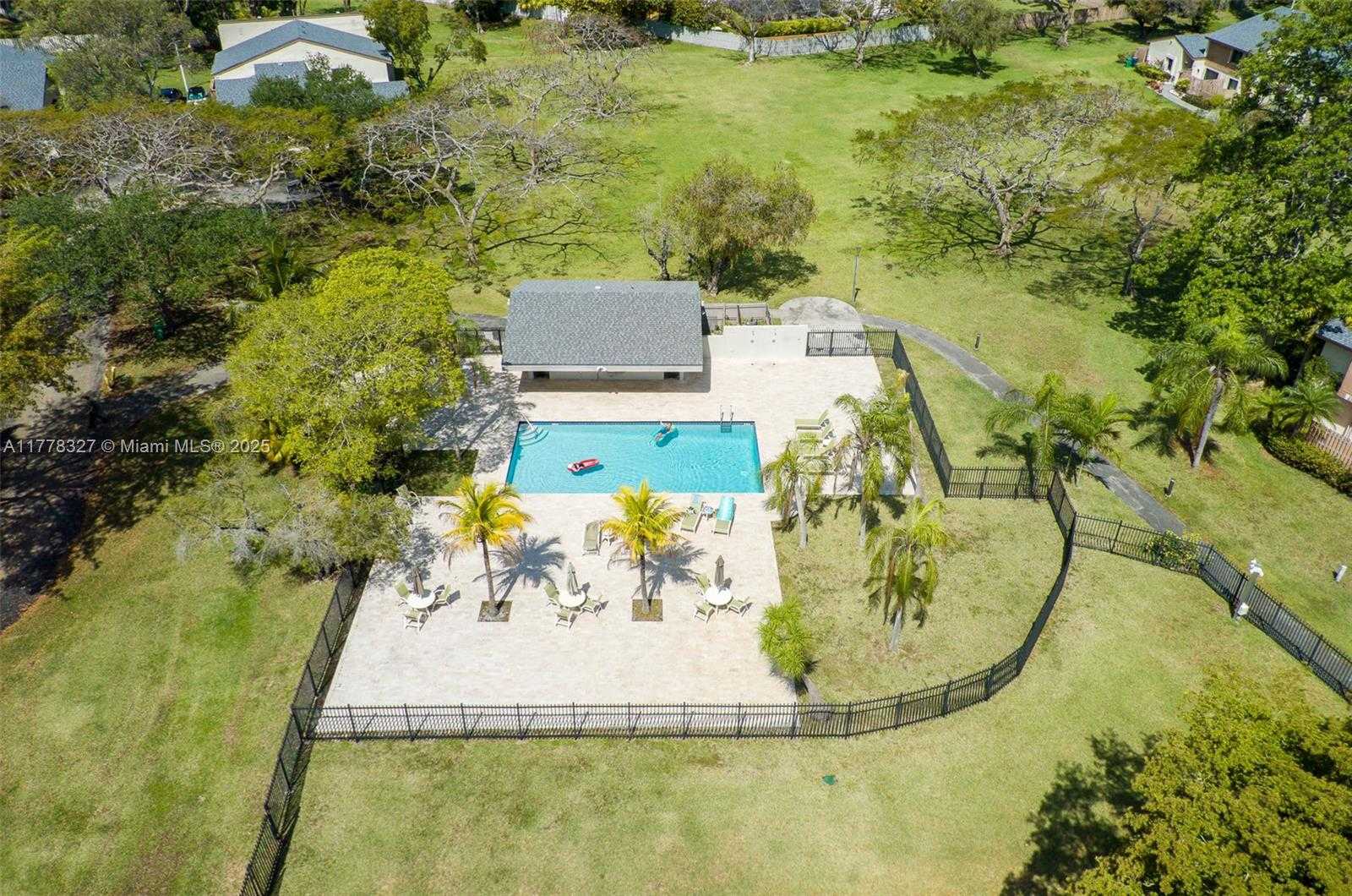Small Image of 11467 SOUTH WEST 109TH RD #7D, Miami Number 35