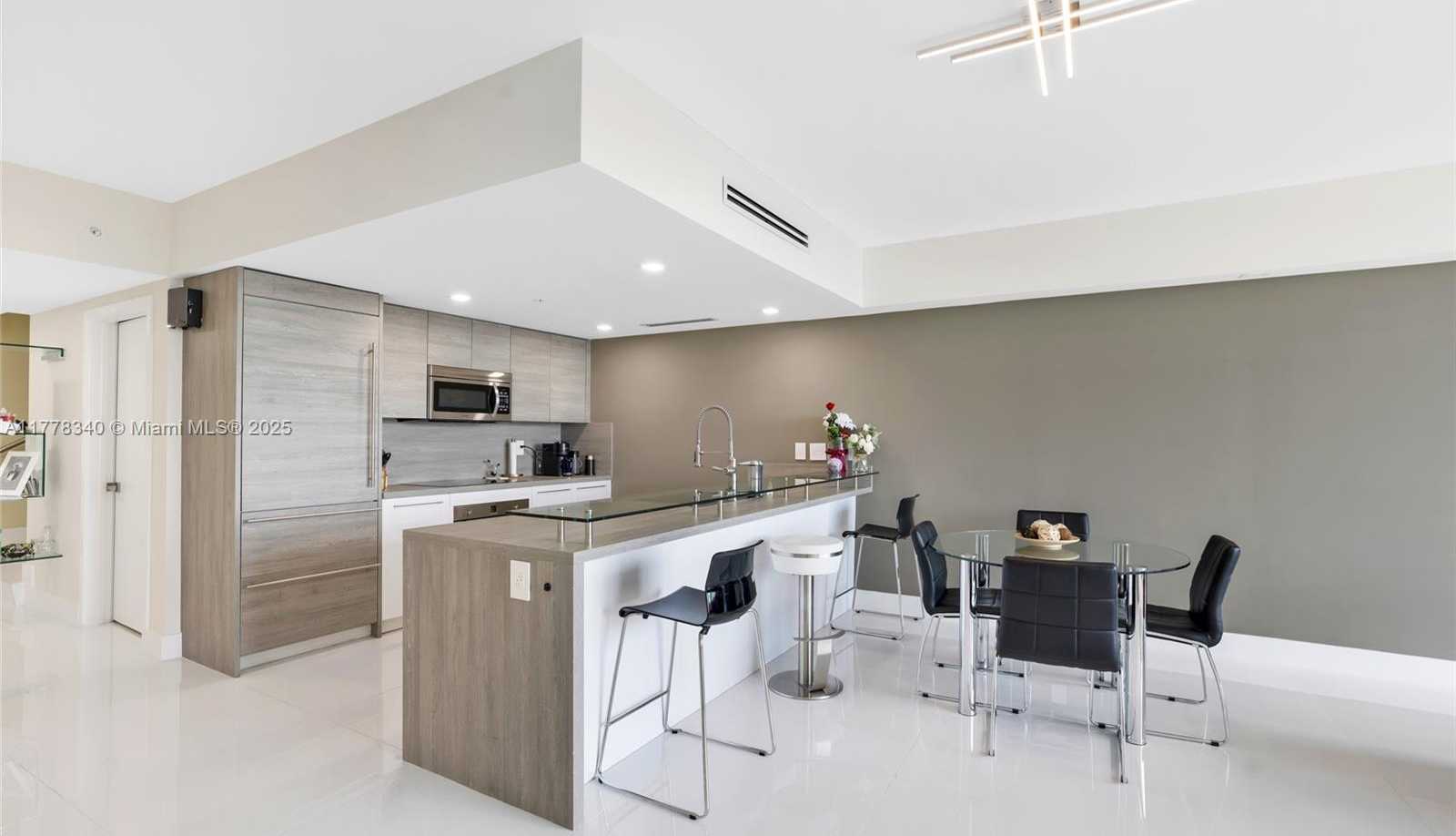 Small Image of 400 SUNNY ISLES BLVD #1603, Sunny Isles Beach Number 12