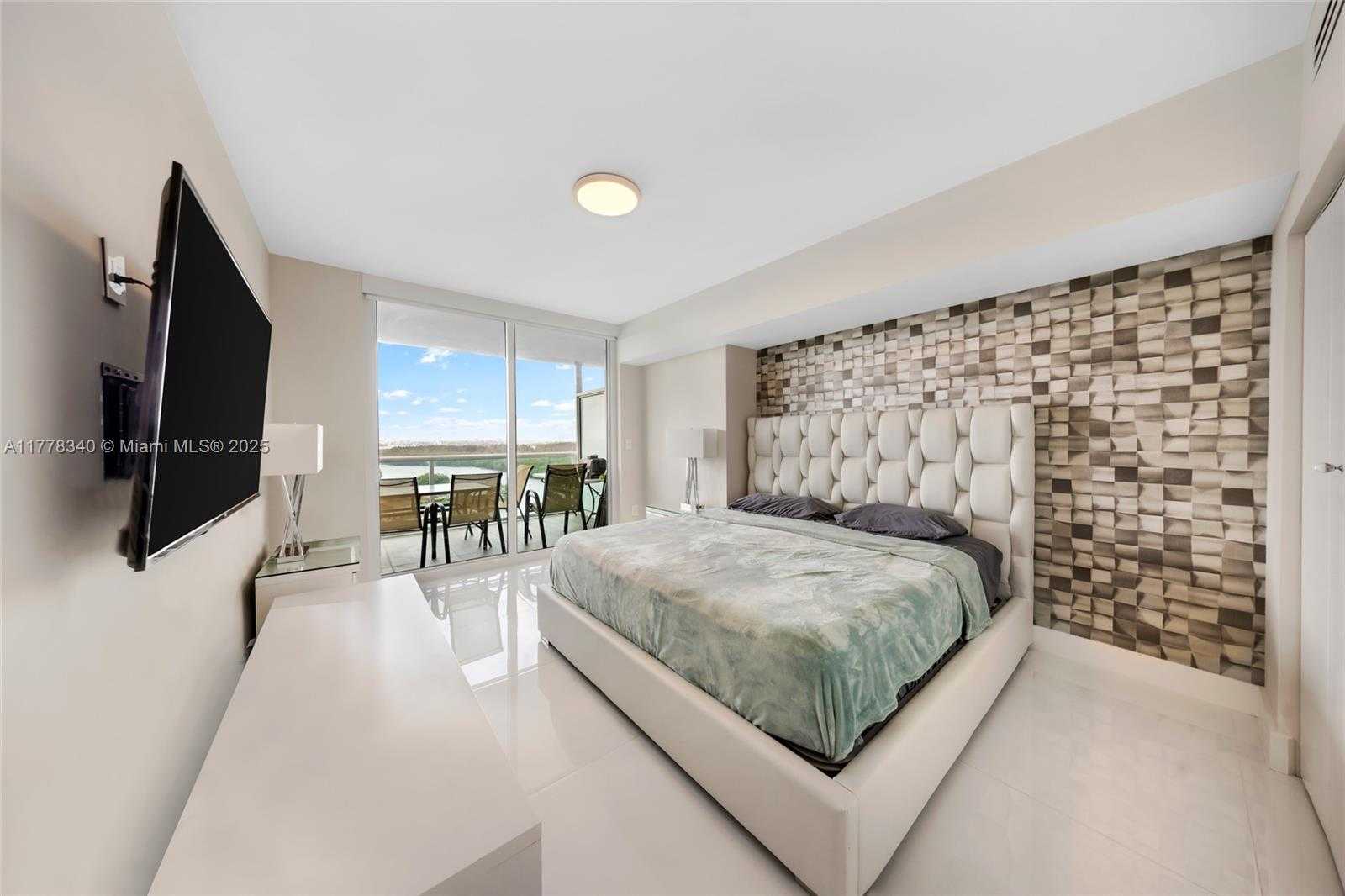 Small Image of 400 SUNNY ISLES BLVD #1603, Sunny Isles Beach Number 16