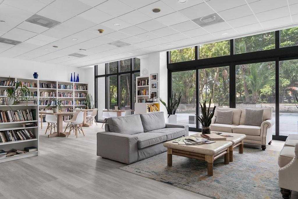 Small Image of 1450 BRICKELL BAY DR #307, Miami Number 16