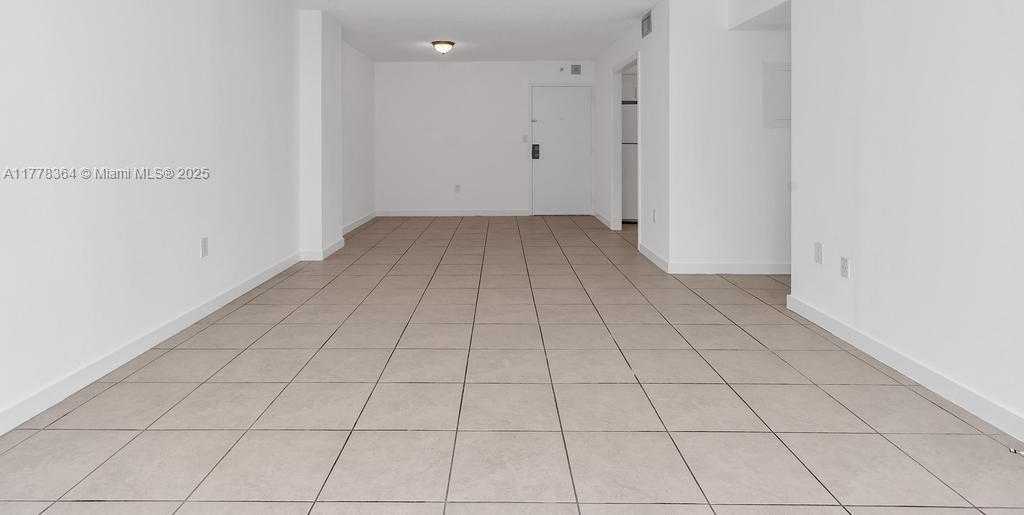 Small Image of 1450 BRICKELL BAY DR #307, Miami Number 7