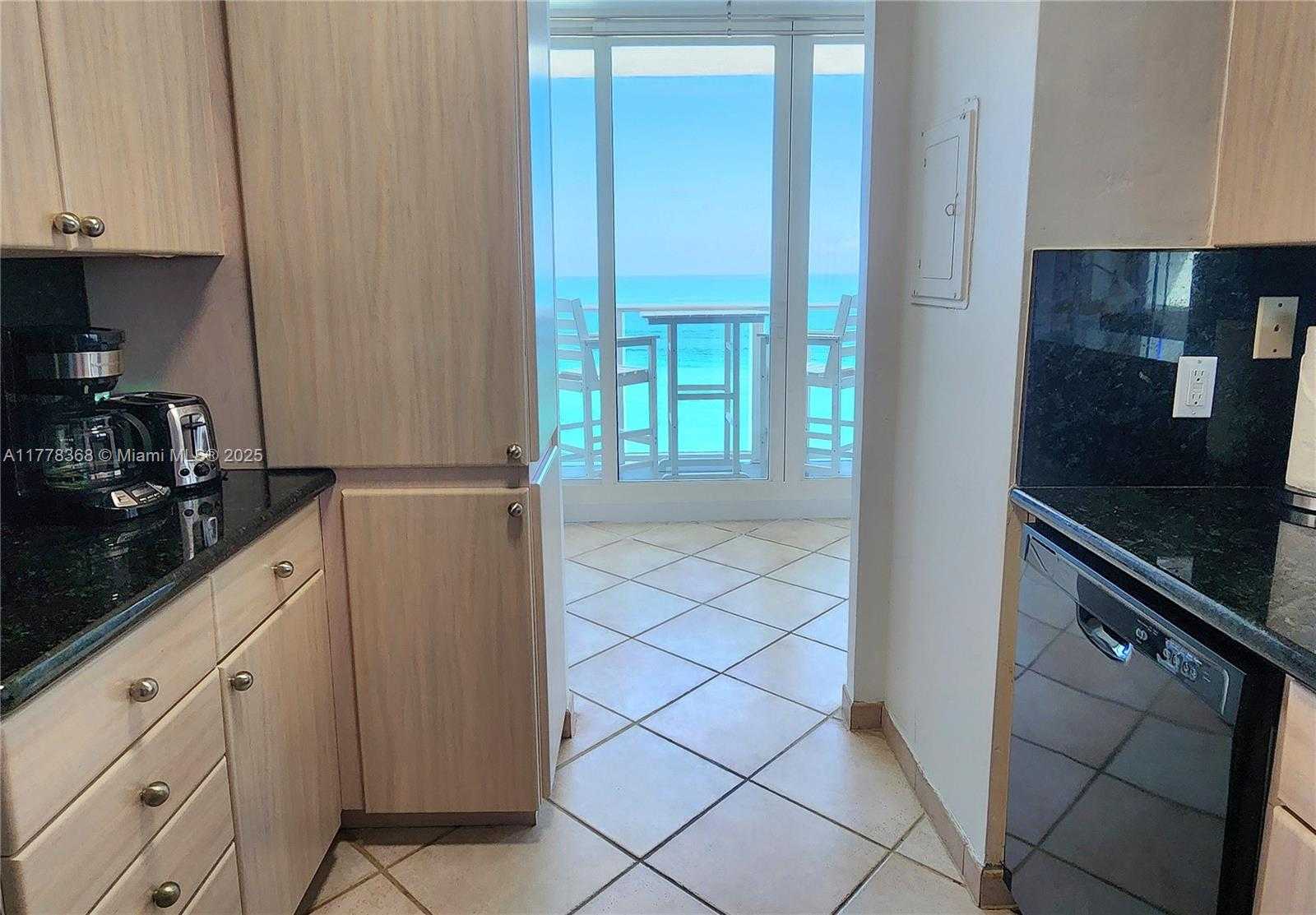 Small Image of 3505 SOUTH OCEAN DR #914, Hollywood Number 14