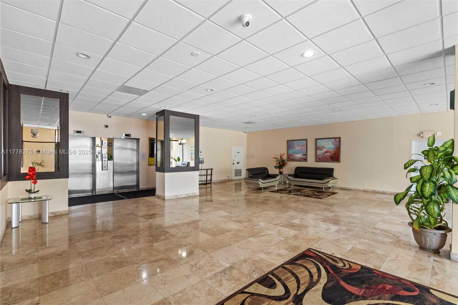 Small Image of 437 GOLDEN ISLES DR #5H, Hallandale Beach Number 23