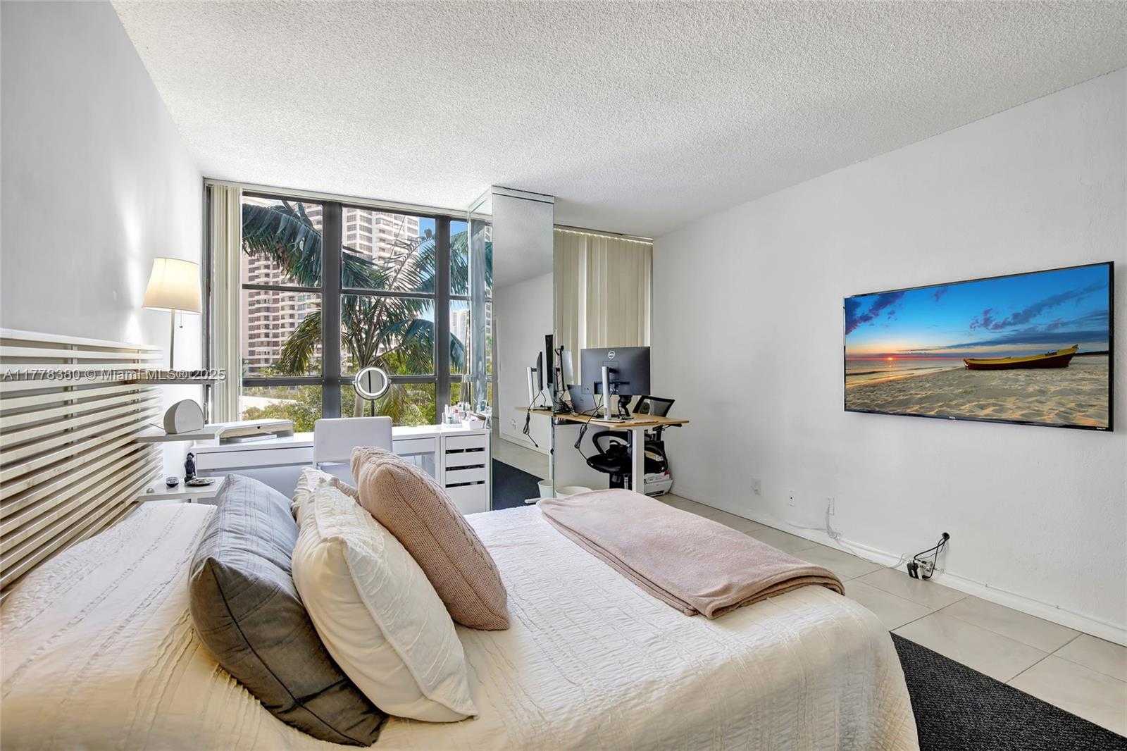 Small Image of 500 THREE ISLANDS BLVD #219, Hallandale Beach Number 17