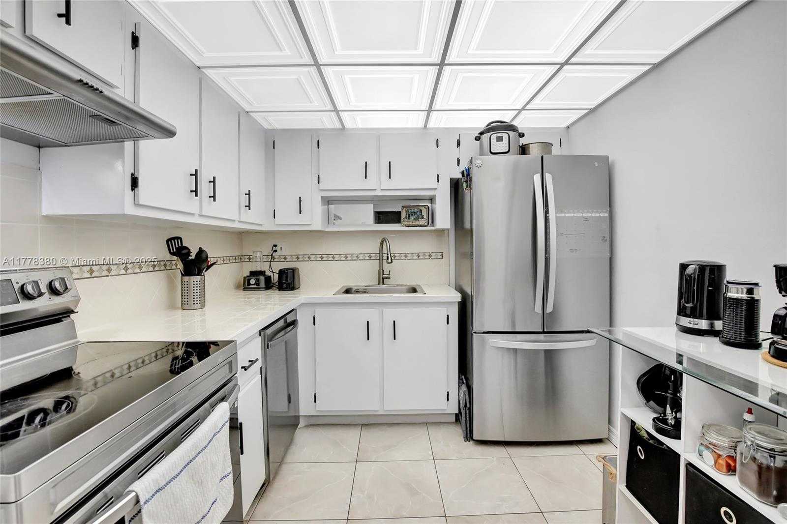 Small Image of 500 THREE ISLANDS BLVD #219, Hallandale Beach Number 28