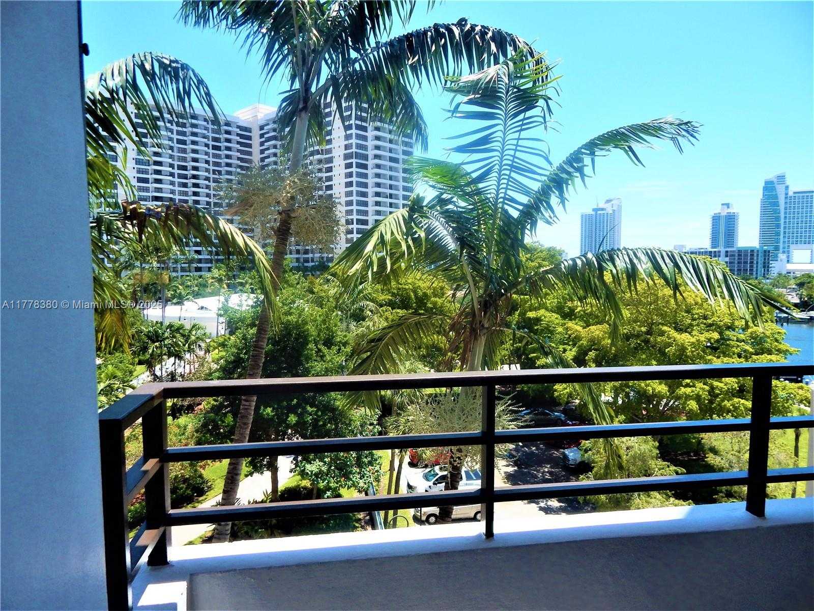 Small Image of 500 THREE ISLANDS BLVD #219, Hallandale Beach Number 31