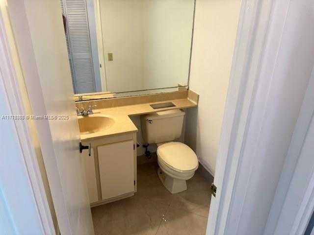 Small Image of 10000 BAY HARBOR TERRACE #201-A, Bay Harbor Islands Number 9